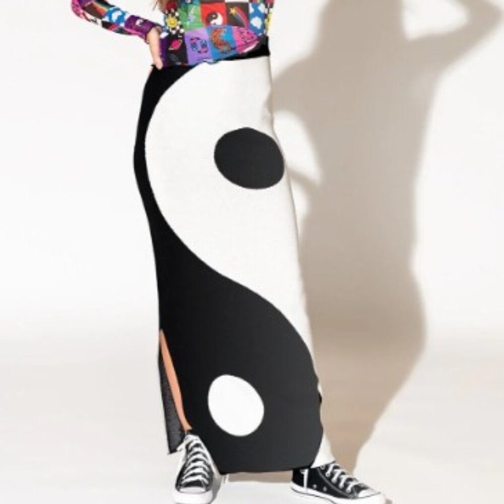 Dressed in LALA Yin Yang Fitted Skirt